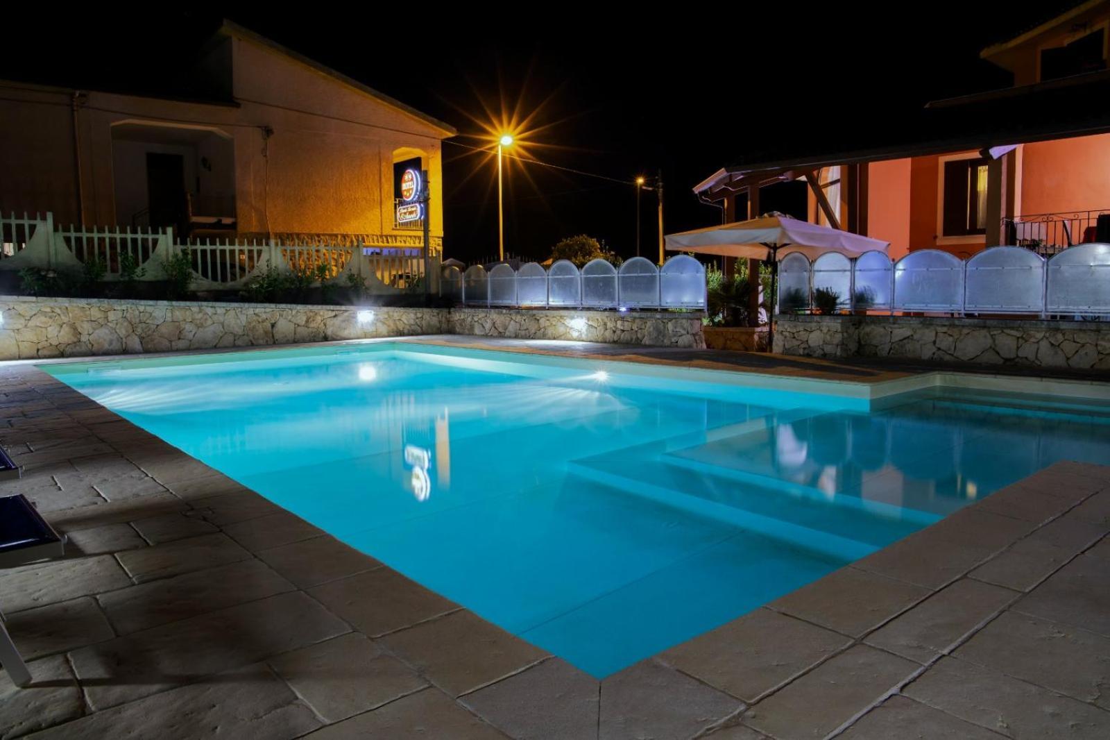 Piccola Locanda S'Ausentu Uri Exterior foto